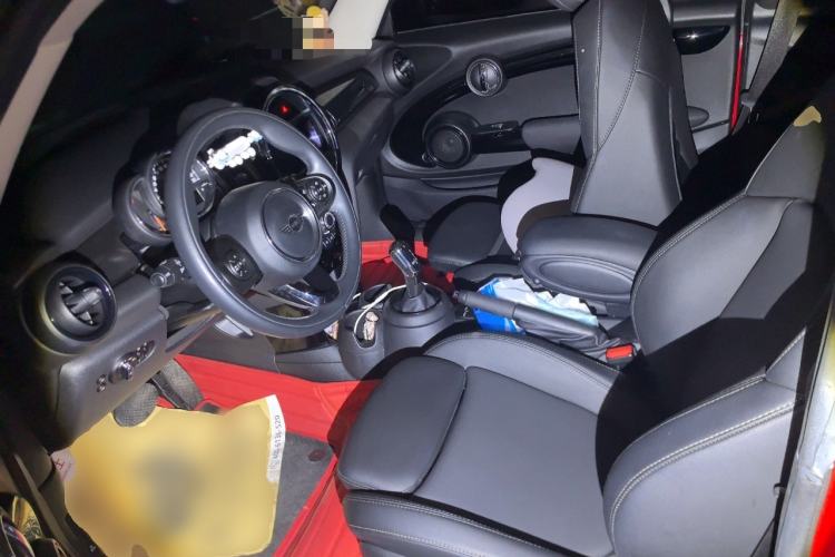 Used MINI 2019 1.5T COOPER Classic Edition
