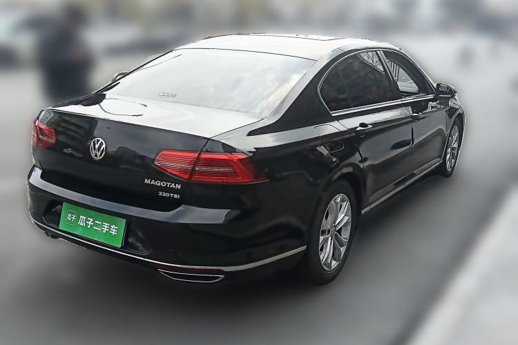 Used Volkswagen Magotan 2018 Facelift 330TSI DSG Luxury Model
