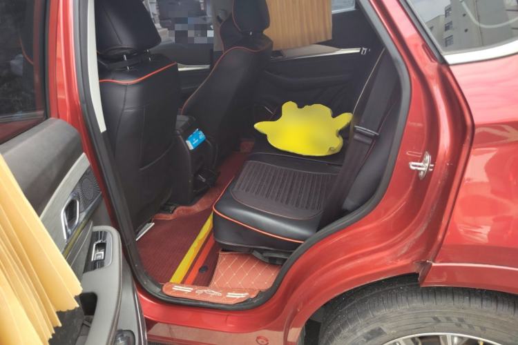 Used JETOUR X70 2020 1.5T DCT Comfort Edition 5-seater