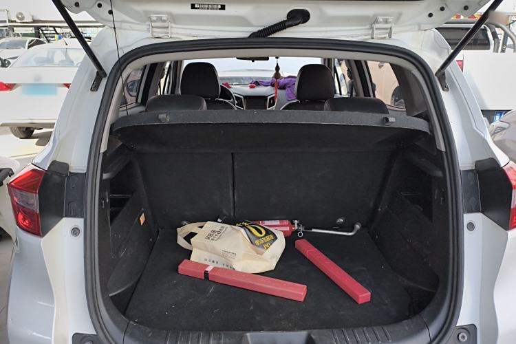 Used CHANGAN CS15 2016 1.5L Manual Luxury Edition
