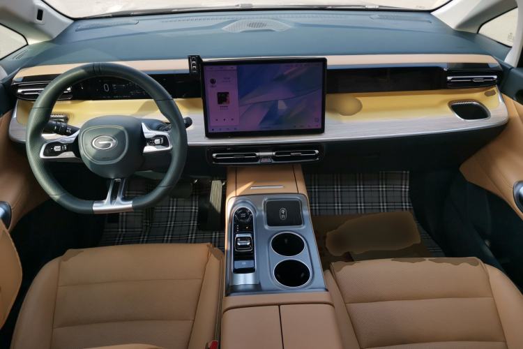 Used GAC Trumpchi E8 New Energy 2024 150km MAX Center Console