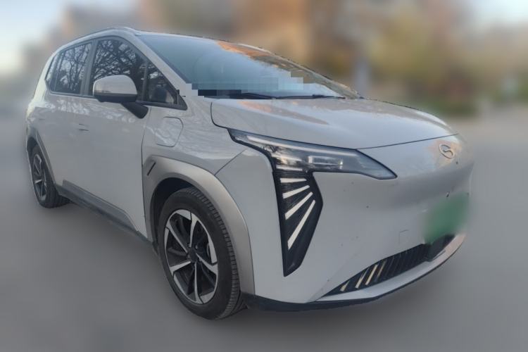 Used AION Y 2023 Plus 510 Smart Edition Front Right 45 Deg