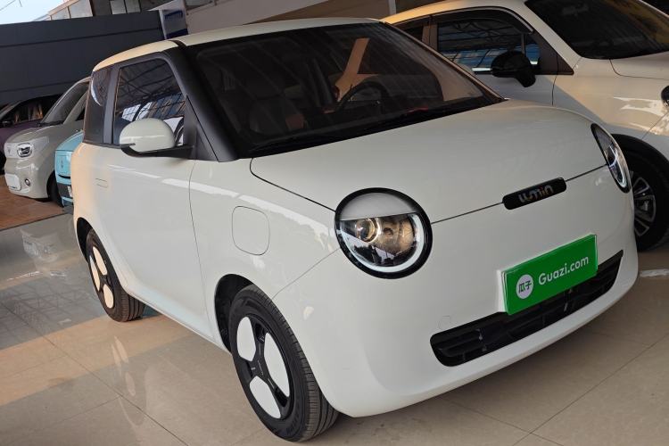 Used CHANGAN NEVO Lumin 2024 205km Launch Edition Front Right 45 Deg