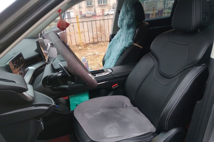 Used Haval H6 2024 1.5T Two-Wheel-Drive Classic Edition