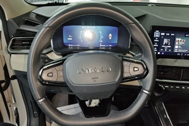 Used Lynk & Co 06 EM-P 2020 PHEV Plus Steering Wheel