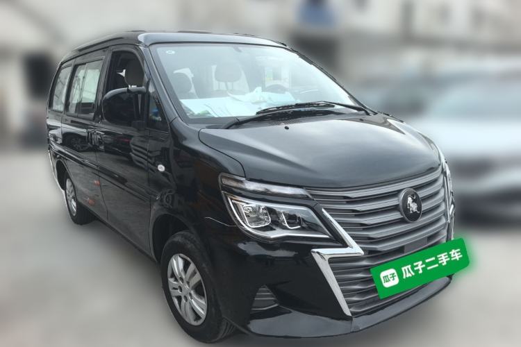 Used FORTHING Lingzhi 2023 M5 1.6L Practical Model 5 Seats