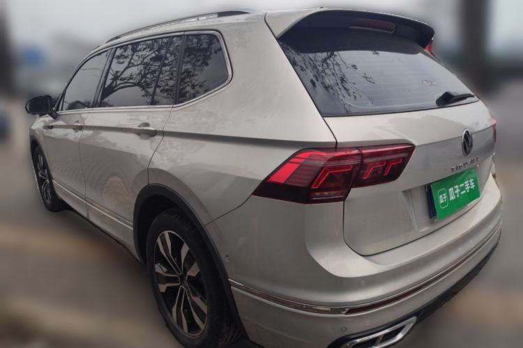 Used Volkswagen Tiguan L 2022 330TSI Automatic Two-Wheel Drive R-Line Enhanced Edition Exterior 3