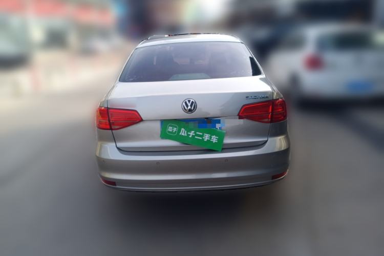 Used Volkswagen Sagitar 2015 1.6L Automatic Comfort Model
