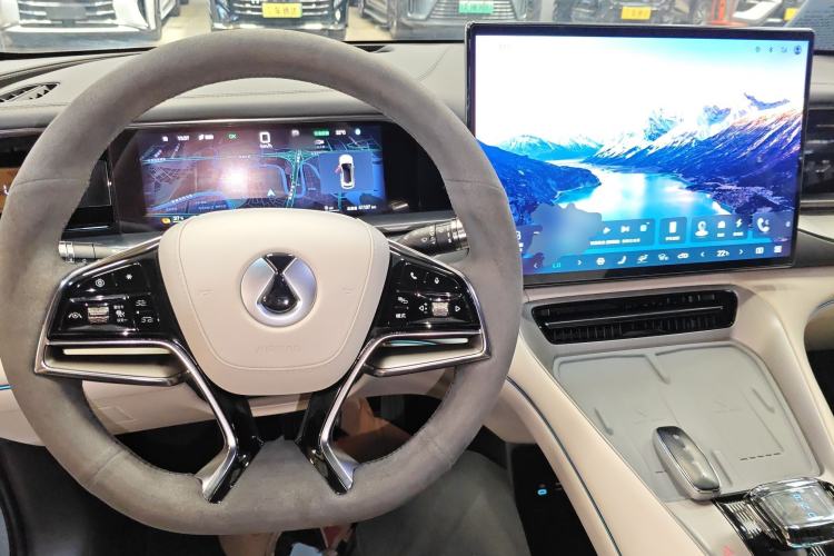 Used Denza N7 2023 Long-Range Performance Max Edition
