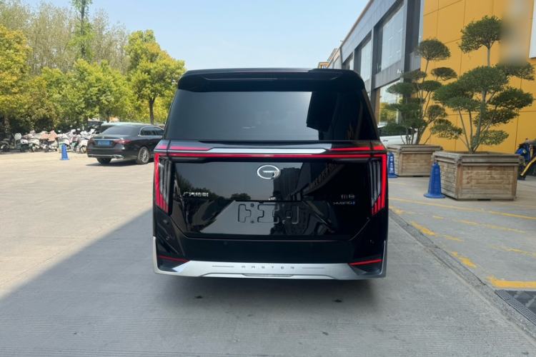 Used GAC Trumpchi M8 2025 Zongshi Series Super Hybrid Edition
