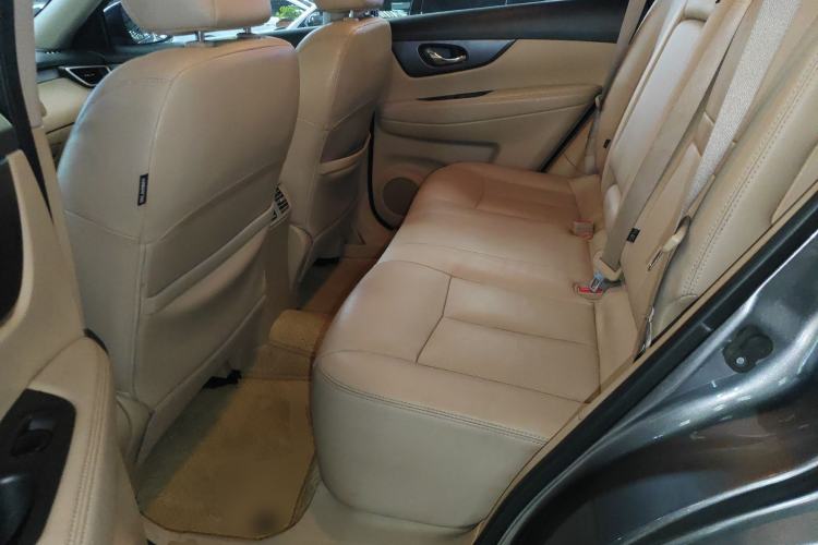 Used Nissan X-Trail 2014 2.0L CVT Smart Edition 2WD