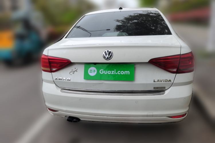 Used Volkswagen Lavida 2015 1.6L Manual Comfort Edition Rear