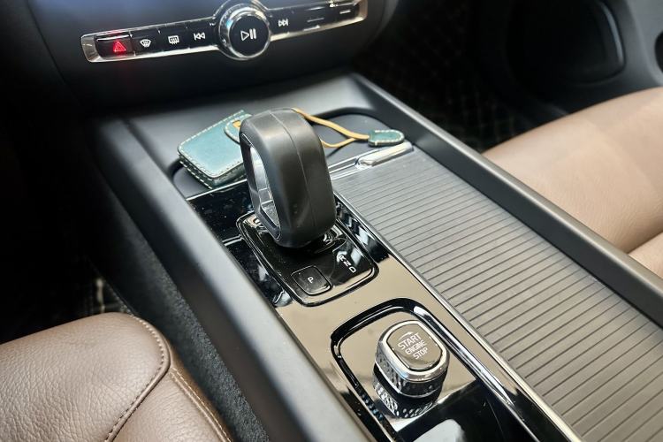 Used Volvo S60 2022 B4 Zhiyi Luxury Edition