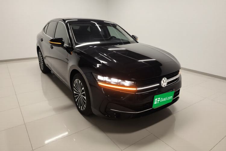 Used Volkswagen Magotan 2024 380TSI DSG Prestige Edition DaMai Package