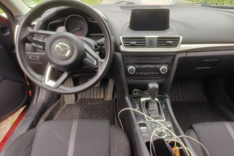 Used Mazda 3 Axela 2019 Cloud-Controlled Version Hatchback 1.5L Automatic Luxury Model Emission Standard China V