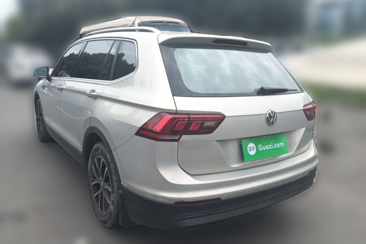 Used Volkswagen Tiguan L 2017 330TSI Automatic Two-Wheel Drive Luxury Edition