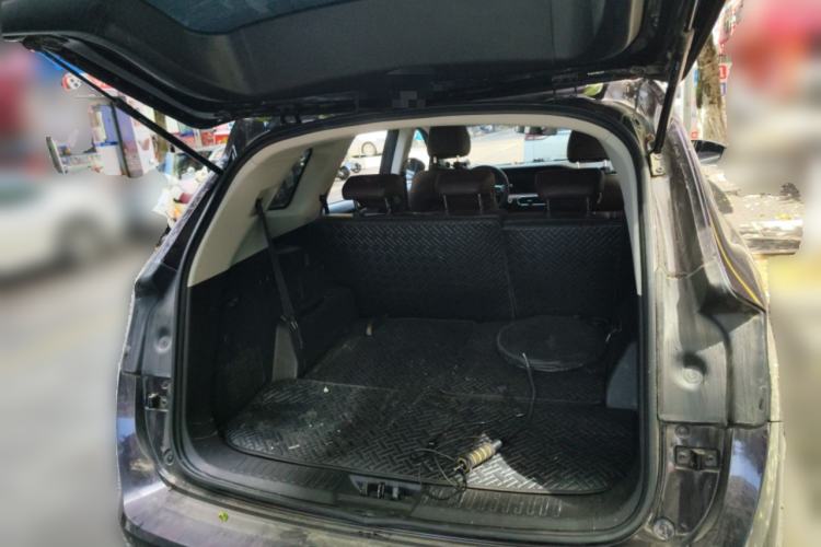 Used JETOUR X90 PLUS 2021 1.6TD DCT Villa 7-Seater Trunk