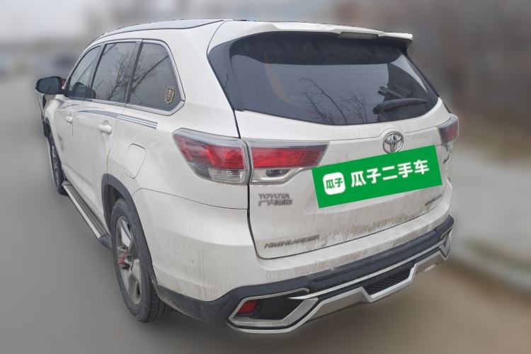 Used Toyota Highlander 2015 2.0T Four-Wheel Drive Luxury Edition 7-Seater Rear Left 45 Deg