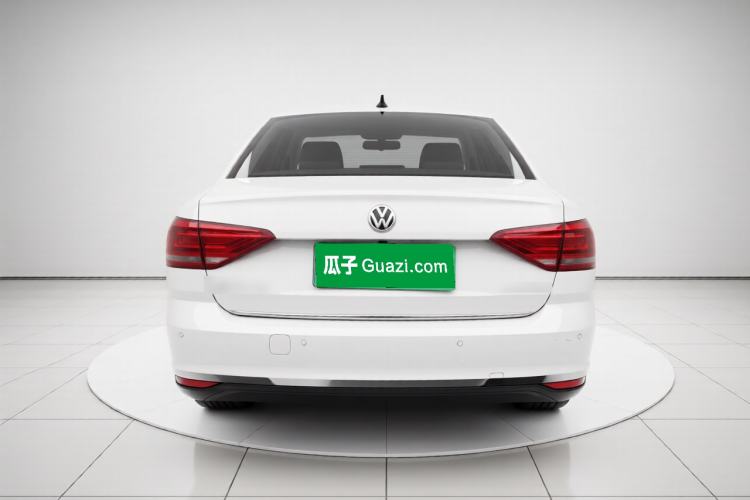 Used Volkswagen Lavida 2018 Classic 1.5L Manual Comfort Edition China VI Standard Exterior 4