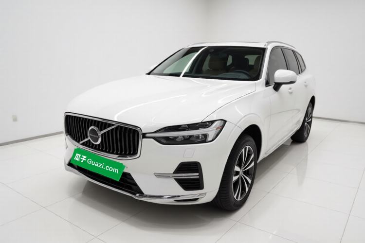 Used Volvo XC60 2022 B5 4x4 Zhiyi Luxury Edition