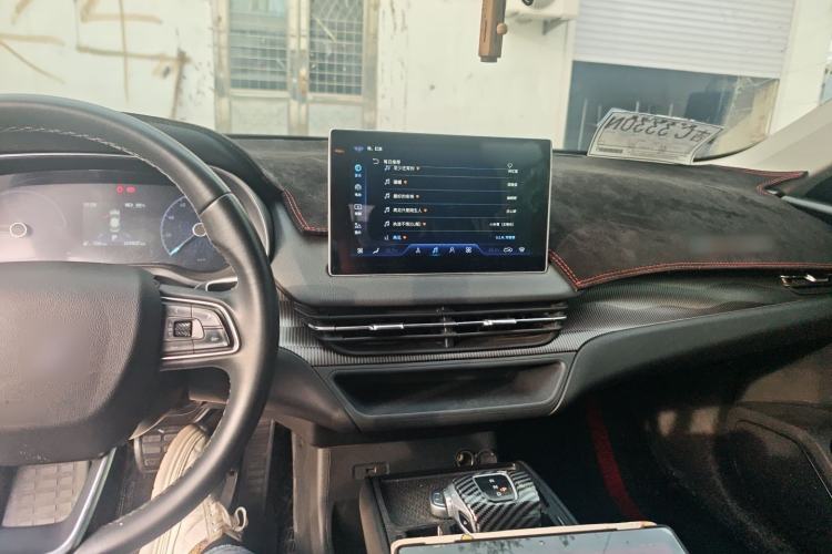 Used Hongqi E-QM5 2022 431 km Charge & Enjoy Edition
