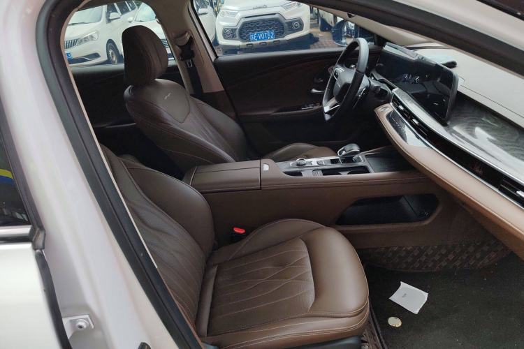 Used Chery Arrizo 8 2023 High-Performance Edition 2.0T DCT Powerfully Equipped