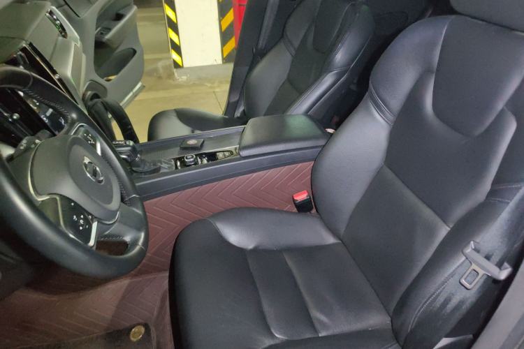 Used Volvo XC60 2020 T5 4x4 Zhiyi Luxury Edition