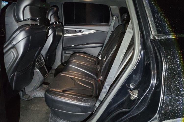 Used Lincoln MKX 2017 2.0T Four-Wheel Drive Zunya Edition
