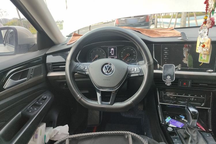 Used Volkswagen Passat 2020 330TSI Elite Edition China VI