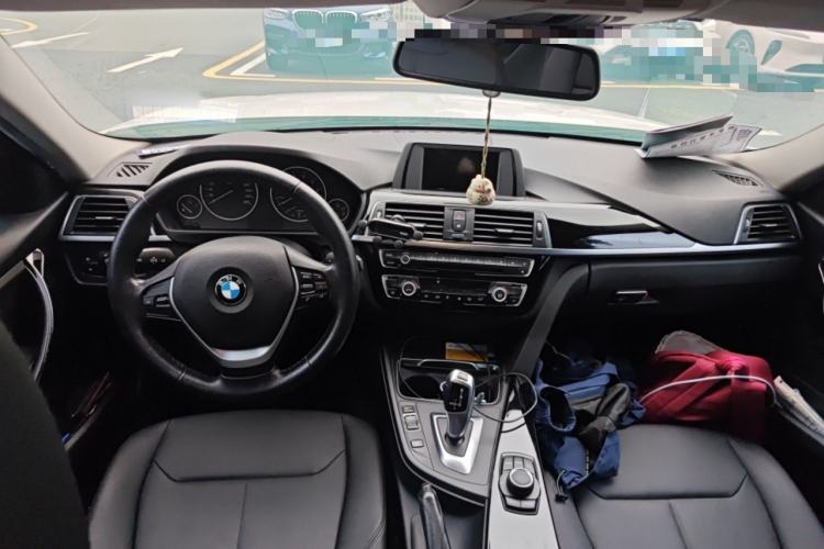 Used BMW 3 Series 2016 320Li Ambition Model