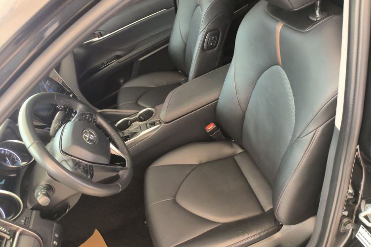 Used Toyota Camry 2021 2.0G Luxury Edition Left Front Seat