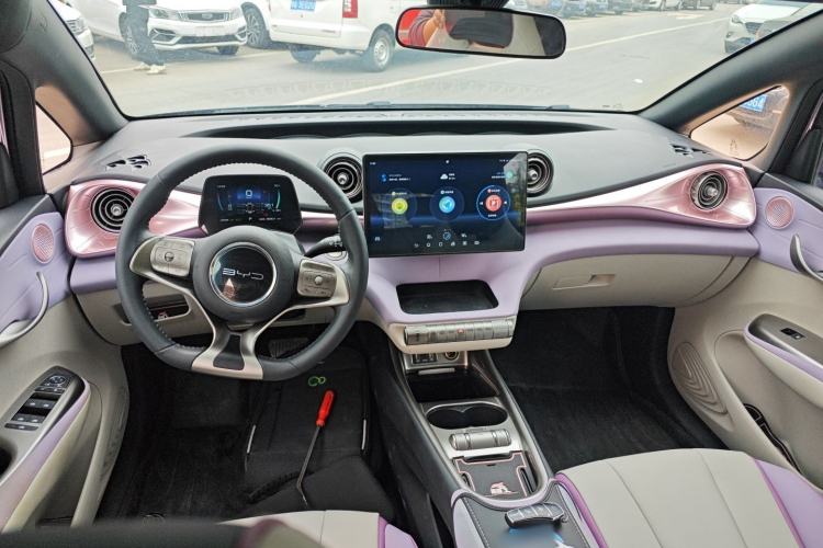 Used BYD Dolphin 2021 405 km Fashion Edition