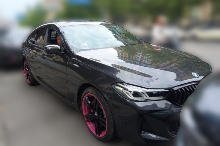 Used BMW 6 Series GT 2021 Restyled 630i M Sport Package Front Right 45 Deg