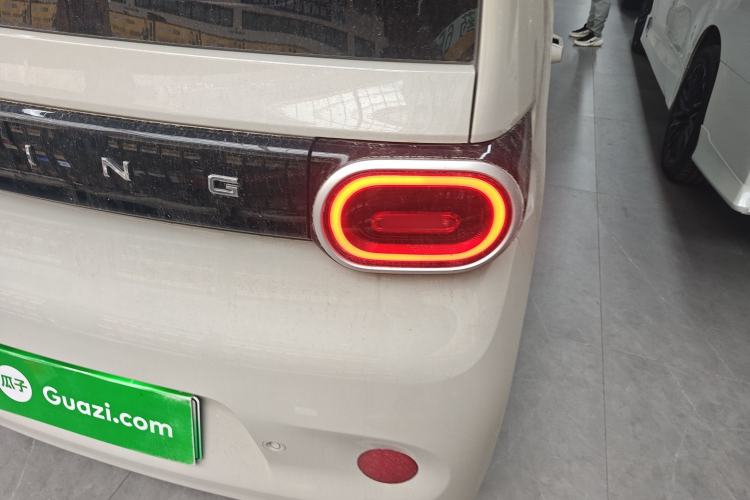 Used Wuling Hongguang MINIEV 2024 3rd Generation 215km Youth Edition Right Rear Taillight
