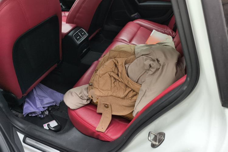 Used Audi A4L 2015 35 TFSI Automatic Standard Model Left Rear Seat