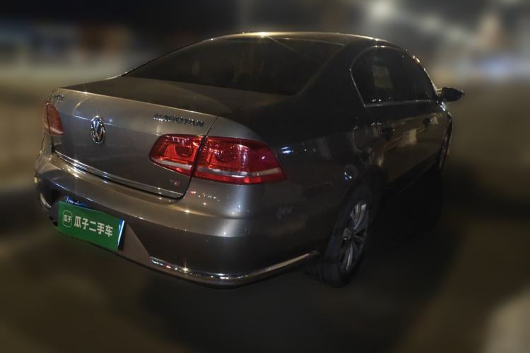 Used Volkswagen Magotan 2015 1.8TSI Advanced Model Rear Right 45 Deg