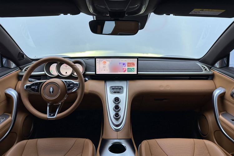 Used ORA Lightning Cat 2022 555 km Luxury Edition