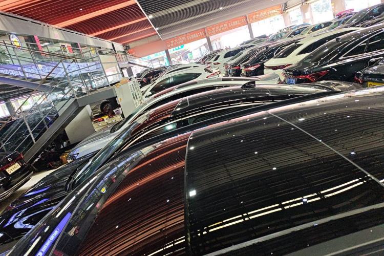 Used Ford Escape 2024 EcoBoost 245 Two-Wheel-Drive Comfort Edition
