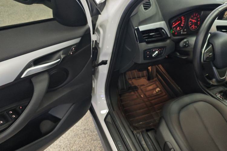 Used BMW X1 2016 sDrive18Li Fashion Model