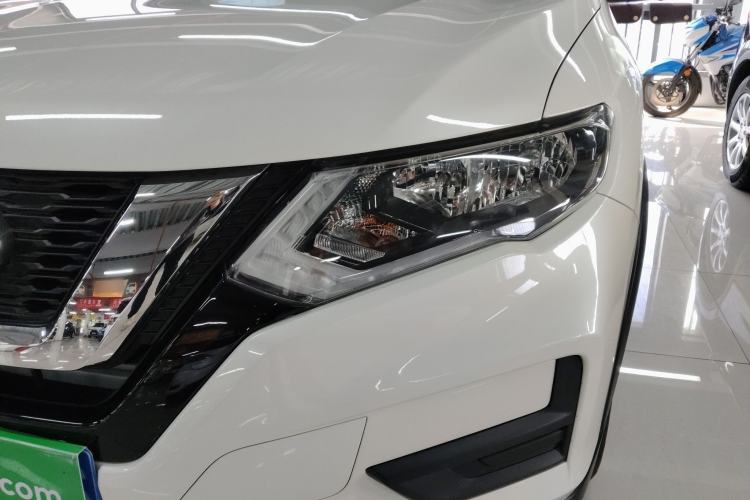 Used Nissan X-Trail 2023 Classic 2.0L Two-Wheel Drive Smart Connect & Comfort Edition Left Front Headlight