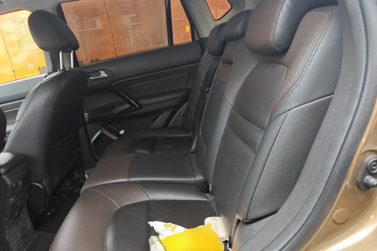 Used GAC Trumpchi GS4 2015 200T G-DCT Luxury Edition Left Rear Seat