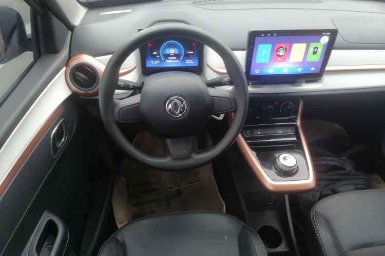 Used Dongfeng NAMMI BOX 2022 Chasing Wind Edition 331 km Standard Model
