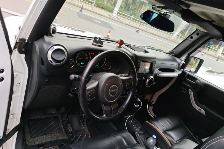 Used Jeep Wrangler 2012 3.6L Sahara two-door version
