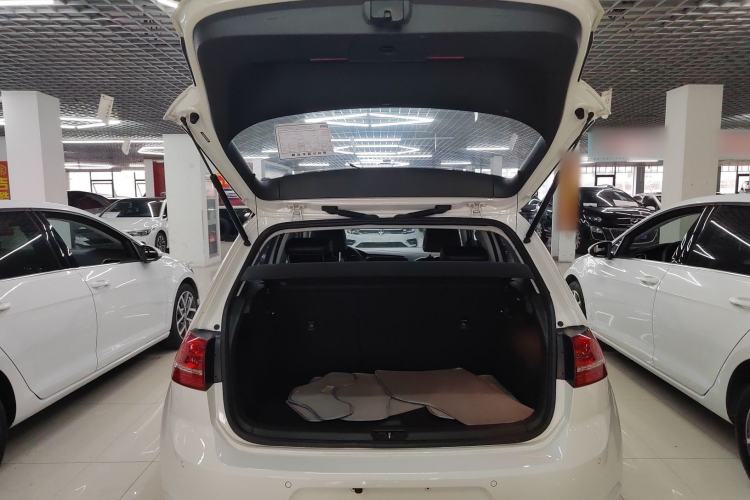 Used Volkswagen Golf 2015 1.4TSI Automatic Luxury Model