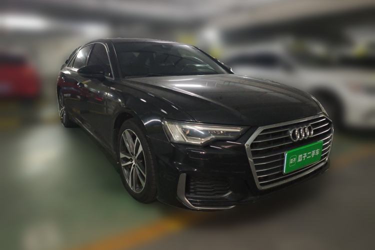 Used Audi A6L 2019 40 TFSI Luxury Dynamic Model Front Right 45 Deg