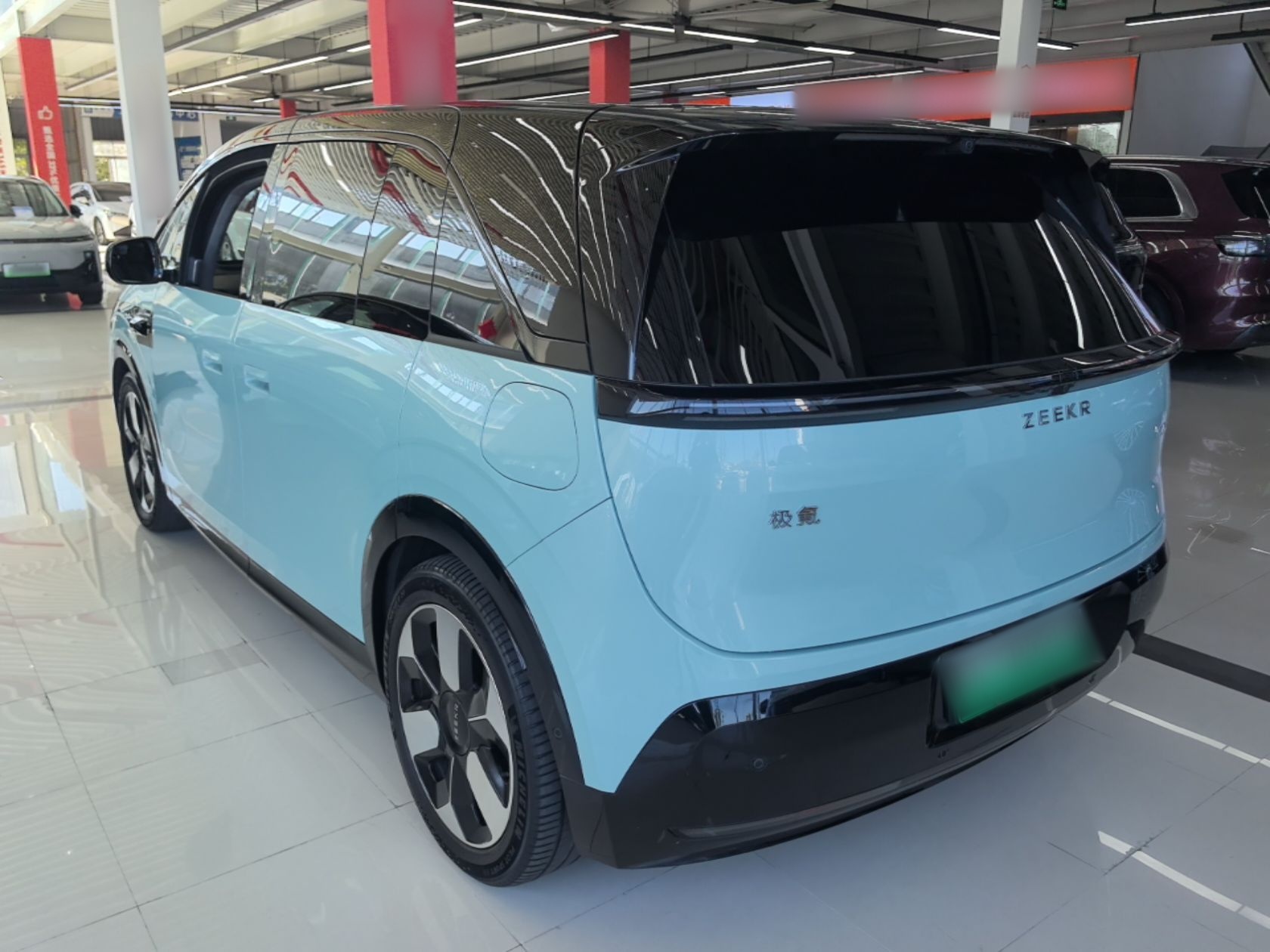 Zeekr MIX 2025 Long-Range Intelligent Driving Edition — снимка 4