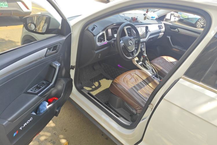 Used Volkswagen T-ROC 2021 Revised Version 280TSI DSG Two-Wheel Drive Elite Connect Edition Driver Seat