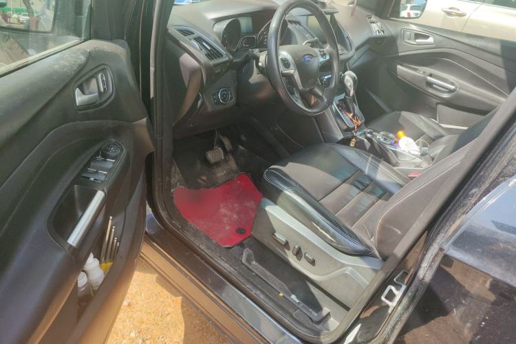 Used Ford Kuga 2015 1.5L GTDi Four-Wheel-Drive Elite Model Driver Seat