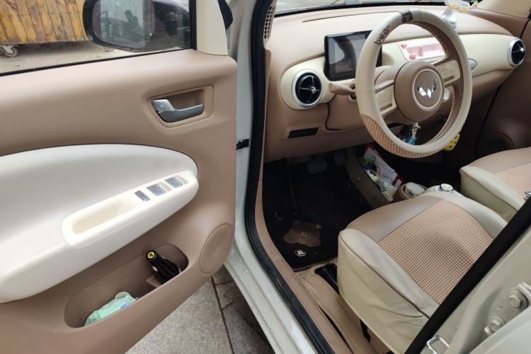 Used Wuling Hongguang MINIEV 2025 Four-Door Version Advanced Edition
