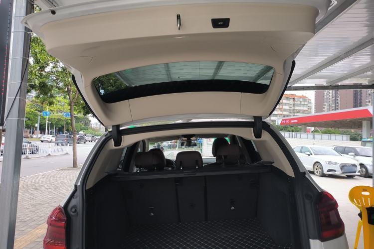 Used BMW X3 2020 xDrive25i Luxury Package Trunk